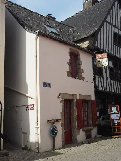 Traditional House In The Heart Of La Roche-Bernard França